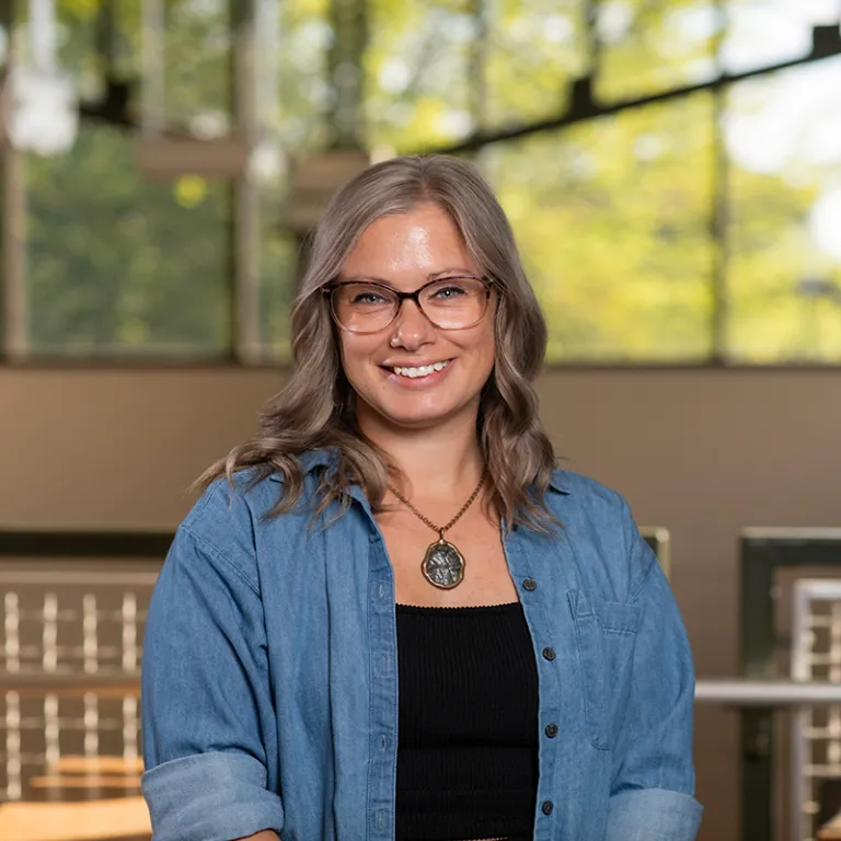 headshot of abby oxford